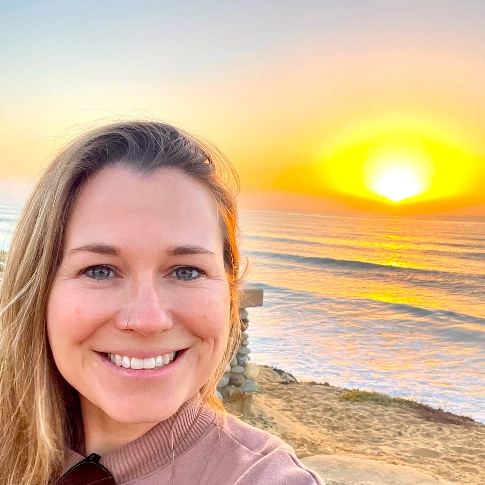 Meet your Posher, Jennifer